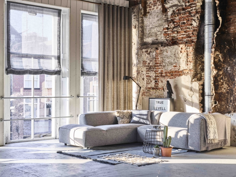 Vouwgordijnen in een sfeervol interieur